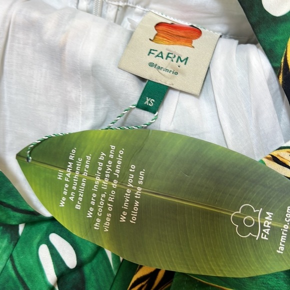 New! FARM RIO XS Green multi tropical palm leaf print wide leg halter jumpsuit - Picture 7 of 12